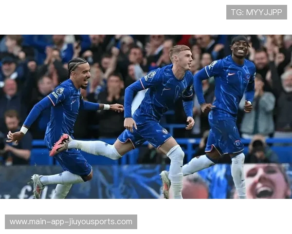 曼城进攻火力全开，欧冠赛场连战连胜，曼城晋级欧冠8强